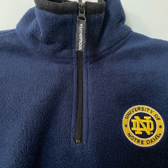 Weatherproof Notre Dame Fighting Irish pull over - Picture 10 of 16
